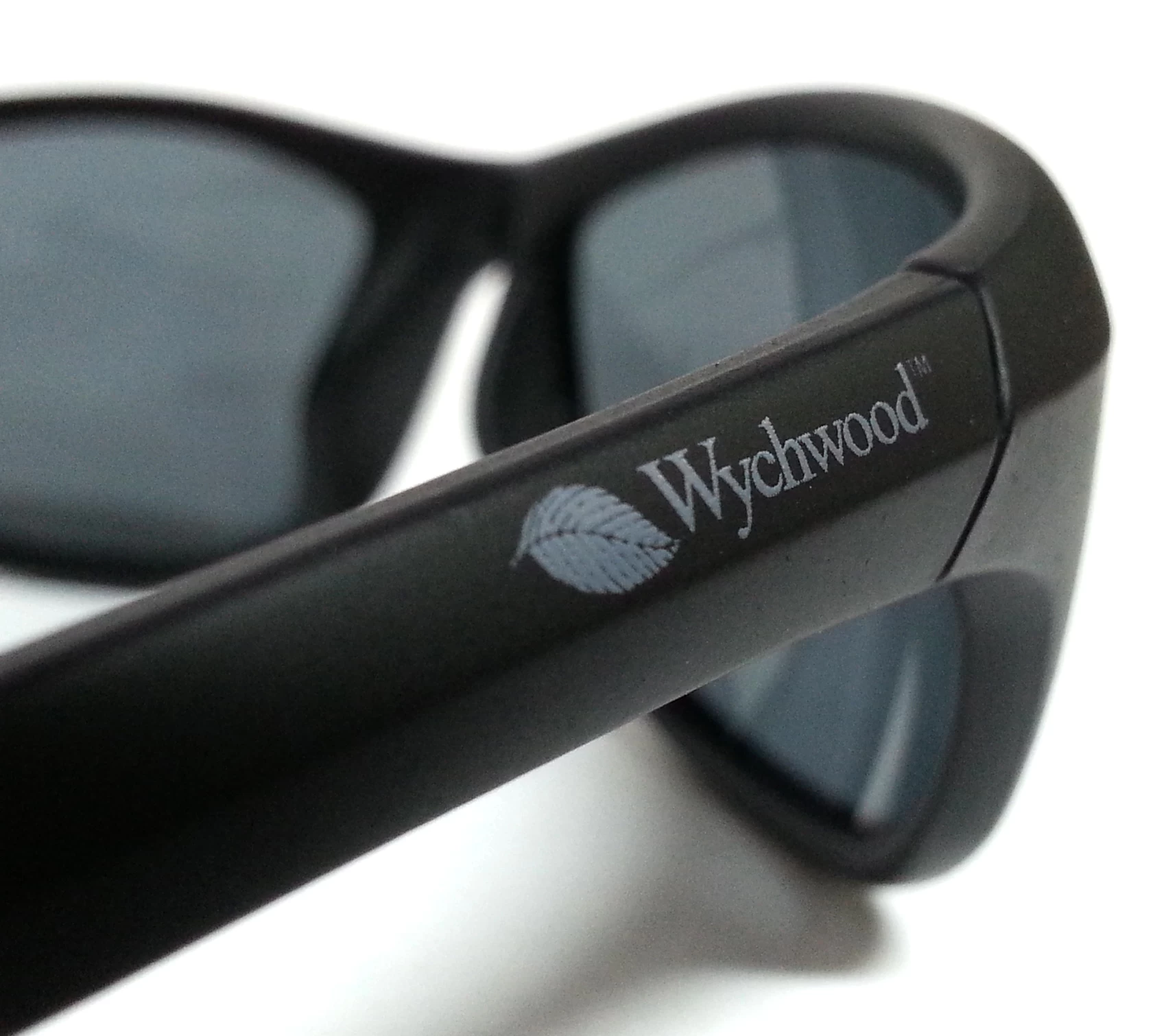 Wychwood Black Wrap Around Polarised Sunglasses (Smoke Lenses) 7 Wychwood Black Wrap Around Polarised Sunglasses (Smoke Lenses) - Image 5
