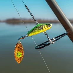 Savage 3D Sticklebait Tailspin Lures -Fishing Finesse Finds em5chv0d637927888215194850